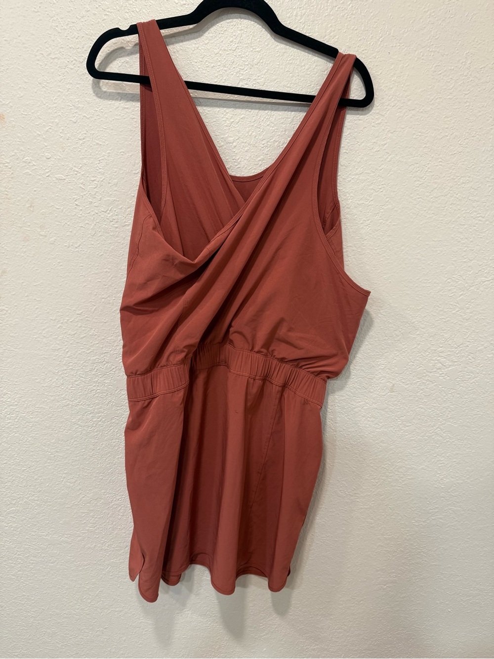 Patagonia® Worn Wear
Women's Fleetwith Dress size xl color is coral - Picture 3 of 10